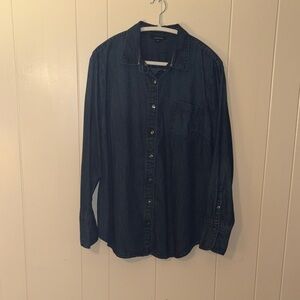 Women’s denim shirt - sz 18 from Lands End.